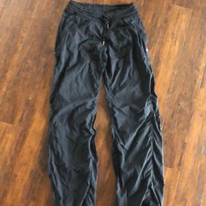 Lulu lemon pants